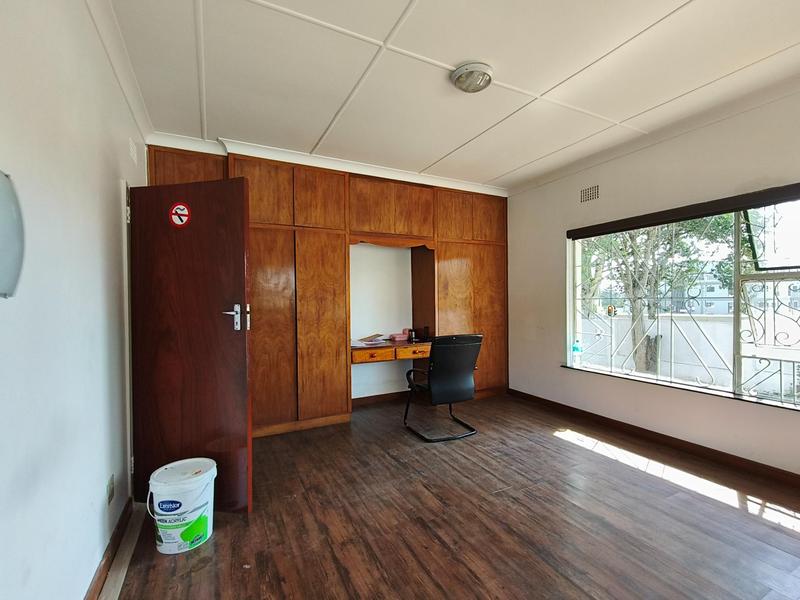 To Let Commercial Property for Rent in Mthata Eastern Cape